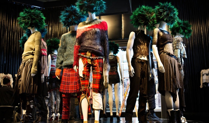 punk-chaos-to-couture-at-the-met punk-chaos-to-couture-at-the-met