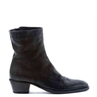 Fiorentini + Baker - Fiorentini+Baker Kenney Katt