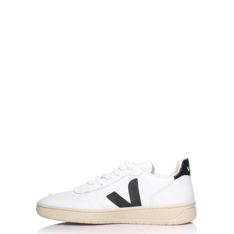 veja v10 womens black and white
