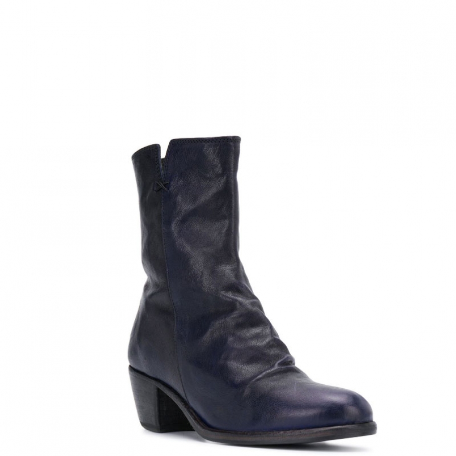 Fiorentini + Baker - Fiorentini+Baker Bethel-Be blue