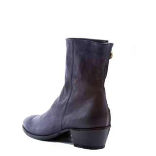 Fiorentini + Baker - Fiorentini+Baker Kenney Katt P