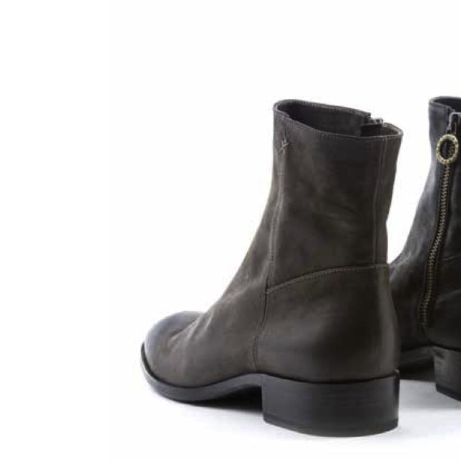 Fiorentini baker chelsea boot clearance