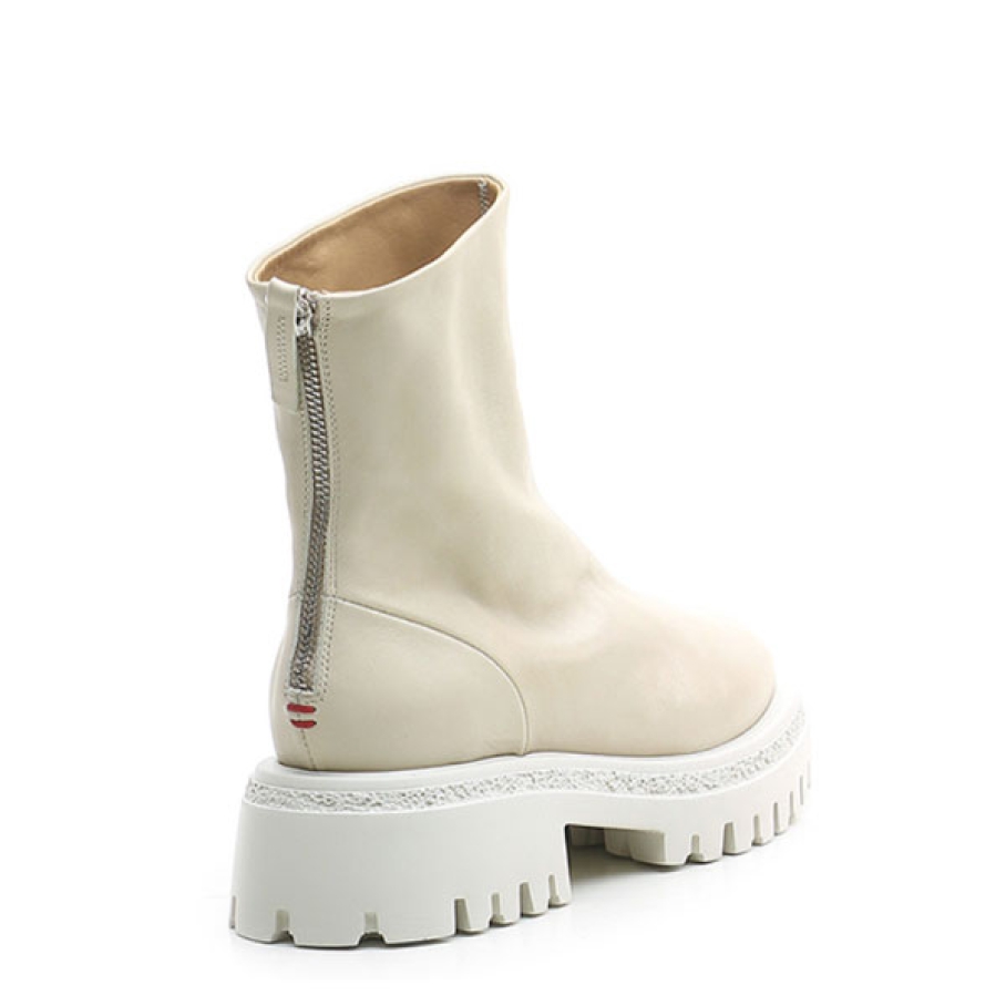 Halmanera - Fiorentini+Baker Rama26 Ivory