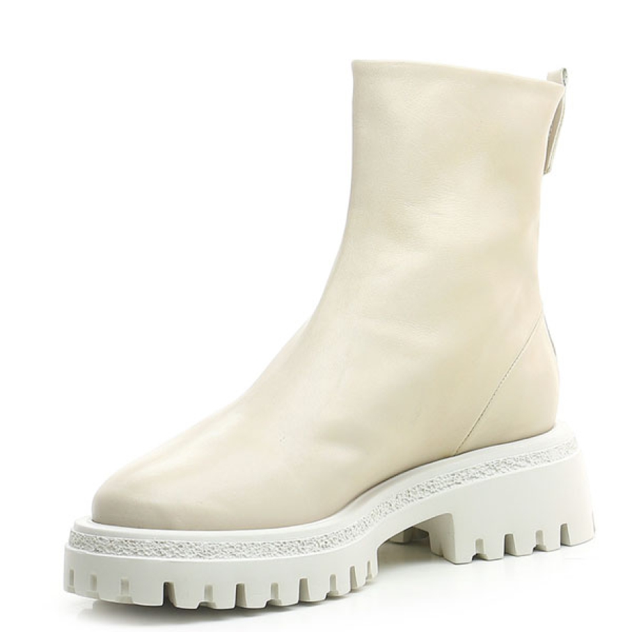 Halmanera - Fiorentini+Baker Rama26 Ivory
